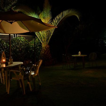 Garden House Apartment Велика Екстериор снимка